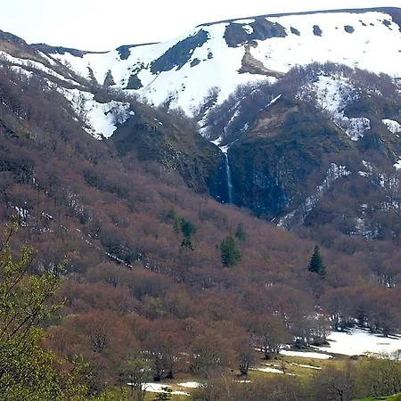 La Cle Des Champs Murol